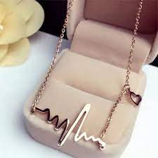 Picks include jewelry, home decor, and beauty. 25 Best Cute Gifts For Girlfriend To Impress Her Styles At Life