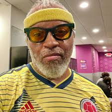 Dustin Hoffman's career has defined generations—from “The Graduate” to  “Rain Man” and beyond. Today, we celebrate his unforgettable role as Dr.  Norman Goodman in “Sphere” (1998), the gripping adaptation of Crichton's  deep-sea