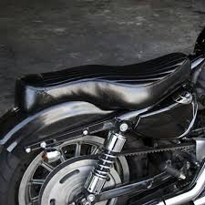 スポーツスター ベイツタイプシート MOTOR ROCK - ハーレーカスタムガイド