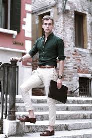 Brown combined with a rich wine colour. Best Formal Shirt Pant Combinations For Men Mens Casual Outfits Formal Men Outfit Business Casual Men