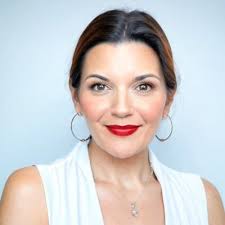 33 Inspiring Female Founders To Follow On Linkedin