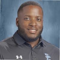 Darius Mitchell's Instagram, Twitter & Facebook