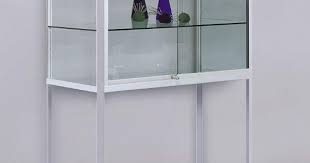 Hochbein Standvitrine Auf 72 Cm Hohen Standbeinen Mit Abschliessbarer Schiebetur Vitrine Schranke Vitrinen Glasvitrine