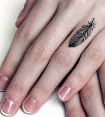 Apr 23, 2020 · a finger tattoo is very sweet and sexy, finger tattoos can be some of the most beautiful and concise body art, conveying symbolism and meaning in a small package. 145 Cute And Discreet Finger Tattoos Designs