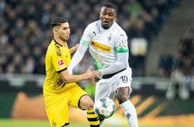 Borussia mönchengladbach 2, borussia dortmund 2. Borussia Monchengladbach Gegen Borussia Dortmund Dortmund Siegt Glucklich Mit 2 1 Im Bundesliga Spitzenspiel Fussball Stuttgarter Nachrichten