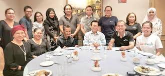 ‎read local news in sarawak, sabah and the borneo region in english, bahasa malaysia and iban, all in one handy app! Long Serving The Borneo Post Journalist To Call It A Day Borneo Post Online