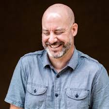 I have a friend making the transition from teaching to design! Does anyone  know any internship opportunities for career switchers or companies that  might be willing to give her a first real