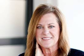 Christy Dorr's Instagram, Twitter & Facebook