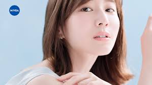 なぜ男性は“田中みな実”を「いけ好かない女」と感じるのか？“隙の ...