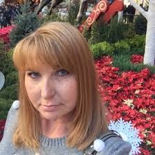 Deanna Minor's Instagram, Twitter & Facebook