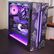 Sleek Purple Camo Build Liquid Cooled Metalgeartech Pc Custompc Technology Tech Gaming Battlestat Custom Pc Gaming Setup Diy Gaming Computer Setup