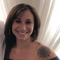 Gina Digiovanni's Instagram, Twitter & Facebook