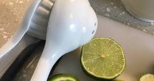 Despite differences in size, flavor and color, lemons and limes share the same nutritional benefits. Howto Get The Most Juice From A Lemon Or Lime Recipe By Sonia Cookpad