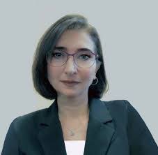 Diana Lozano's Instagram, Twitter & Facebook