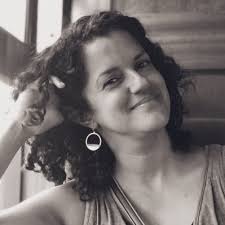 Amanda Mainello (@AmMainello)