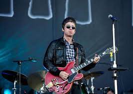 So this is a noel gallagher interview with mojo, being reported on by nme, which was then reported on by ultimate guitar? Noel Gallagher Discusses The Sad State Of Rock And A Billion Dollar Oasis Reunion Guitar World