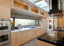 There needs to be a break in the rich wood to bring balance but i see a lot of kitchens drifting back to stained cabinets in the future. 10 Inspiring Kitchen With Blond Wood Eatwell101