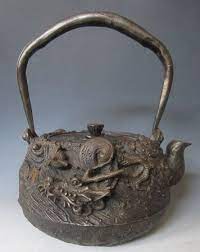 Japanese Antique Iron Tetsubin With Dragon Old Tea Pots Cast Iron Tea Pot Japanese Antiques