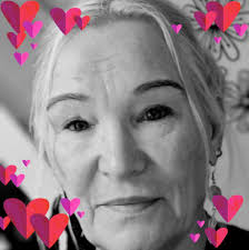 Is anyone missing 8 bottles of this 'temporary face tightener' I've had 8  seperate parcels come in the last week all with my address