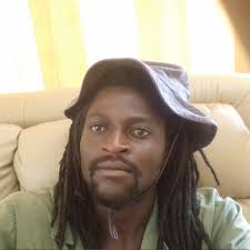 Which players should Orlando Pirates sign to improve the team?