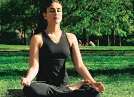 kareena kapoor beauty secrets diet plan and workout routine