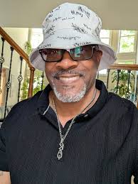 Happy Saturday! Enjoy your day!