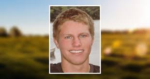 Kara Heiser's Instagram, Twitter & Facebook