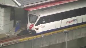 Operators of kuala lumpur's public transportation system, rapid kl have taken to their facebook account to confirm that a monday evening commuter fell after an escalator malfunctioned at sentral. Rapidkl Universiti Lrt Station 01596 Youtube