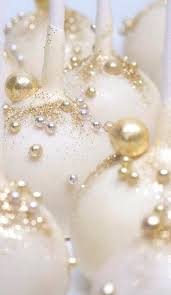 Pin By Debbie O On December Colors Wedding Cake Pops Christmas Cake Pops Cake Pops