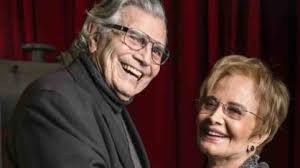 Glória menezes e tarcísio meira em entrevista a serginho groisman no altas horas (reprodução: Tarcisio Meira Fala Sobre Casamento Com Gloria Menezes Privilegiado Istoe Independente