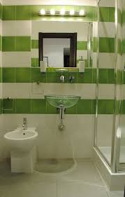 Yesil Renkli Banyolar Dekorasyon Cini Green Bathroom Green Bathroom Interior Bathroom Design