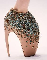 Des Chaussures Wtf A Voir