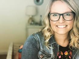 Hannah Parsons is our new Front Office Professional. She was born and  raised in Washington. Hannah graduated from Vincennes University with a  degree in Science in 2017. In her spare time she