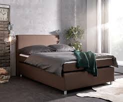 Dabei helfen topper, die für zu noch mehr bequemlichkeit führen, und schoner, die die matratze vor schweiß, staub und verschmutzungen schützen. Boxspringbett Paradizo 140x200 Cm Braun Topper Und Matratze Flachgewebe Delife Eu Mobel Von Delife Versandkostenfreie Lieferung