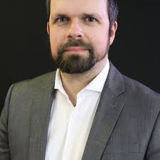 Wednesday at 7pm “The Orient Hour” Our round-up of everything happening at  Leyton Orient chaired by Andy Gilson and the Orient Hour team. This week  former Leyton Orient defender Adrian Whitbread pays