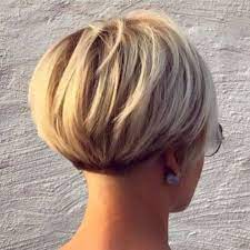 Cool 37 Charming Graduate Bob Haircut Ideas Http Addicfashion Com 2018 11 11 37 Charming Graduate Bob Thick Hair Styles Short Bob Haircuts Short Blonde Bobs