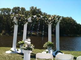 Cedar Creek Resort Columbia Mo Ceremony Flowers Local Wedding Wedding Venues