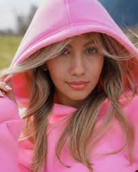 Mia Pickering's Wishlist