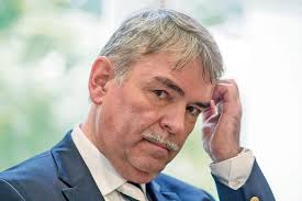 Nach sieben jahren psychiatrie ist gustl mollath wieder frei. Landerspiegel Chronologie Fall Mollath Startseite Frankenpost