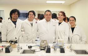 El estudiante deberá tener capacidad e interés por las matemáticas, física y química, además de habilidades de pensamiento, resolución de problemas, trabajo en equipo y capacidad de búsqueda de. La Carrera Del Quimico Bacteriologo Parasitologo Ha Evolucionado Universidad Autonoma De Nuevo Leon