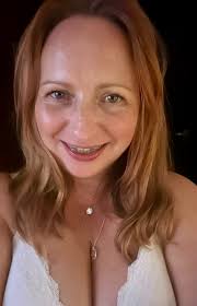 Night threaders. Here's hoping my lips have stopped throbbing by the  morning 🥵🤣🤣🤣