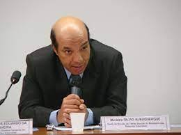 Funag reedita livro de embaixador brasileiro sobre a 'luta internacional  contra o racismo'