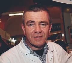 It's sad and a bit of a shock': English Market traders and customers recall  the late queen