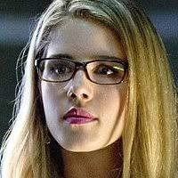 Why you shouldn't look at those stolen naked celebrity photos. Emily Bett Rickards Nude Fappening Sexy Photos Uncensored Fappeningbook