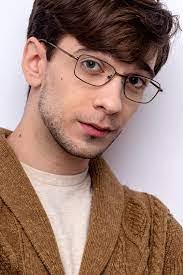 Andy Pessoa's Instagram, Twitter & Facebook