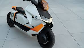 Jetzt hat sich, leicht verspätet, die vorhersage von damals erfüllt. Bmw Gibt Ausblick Auf Neues Elektro Zweirad Ecomento De