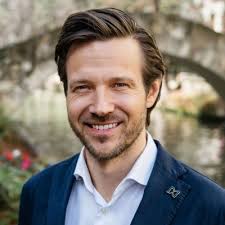 Thrilled to join the Laurel team in NYC as a founding BDR! Laurel is the  first AI Time platform helping professional services industries,  specifically legal, consulting, and accounting firms optimize…