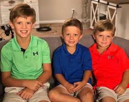 Or, on the lower end, they might be earning $25,000 a season like the stars of married at first sight, as per distractify. Photos What Are The Sweet Home Sextuplets Names Where Are They From