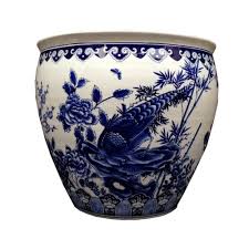 Downy mildew is caused by a fungus. Blue White Chinese Fishbowl Planter Maurizio Pellizzoni