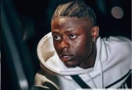 News: Six rescued, others feared trapped in Lagos building collapse  three-storey building collapsed at 20, Freeman Street, Lagos Island at  about 3 am, as report says, Six people rescued alive. While Nine